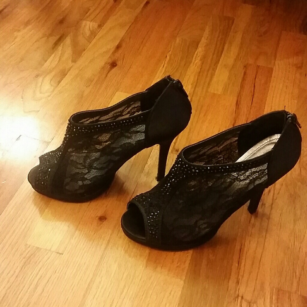 Black lace and rhinestone dress heels